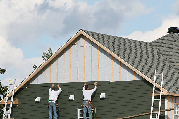 Professional Siding Installation technician working in West Lafayette, IN
